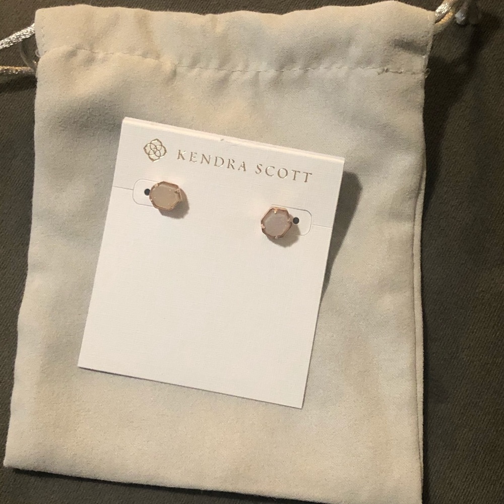 Rose Gold Logan earrings color bar